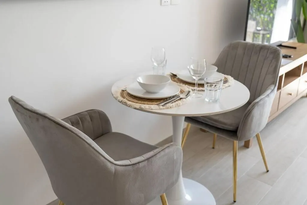 Sleek & Stylish Studio In Jvc Dubai Apartment