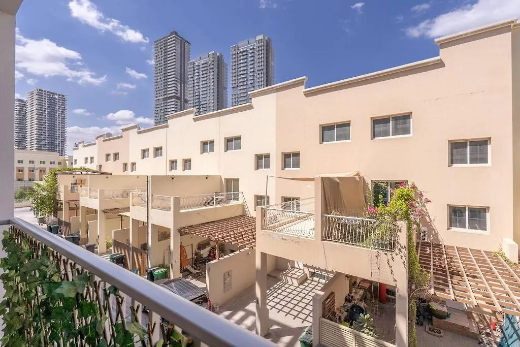 Sleek & Stylish Studio In Jvc Dubai